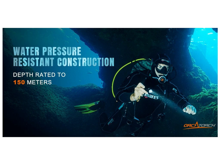 Screenshot 2025-05-18 at 12-17-43 Svítilna D710 červená - E-dive